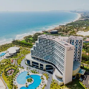 Aquamarine Beachfront & Курортный комплекс